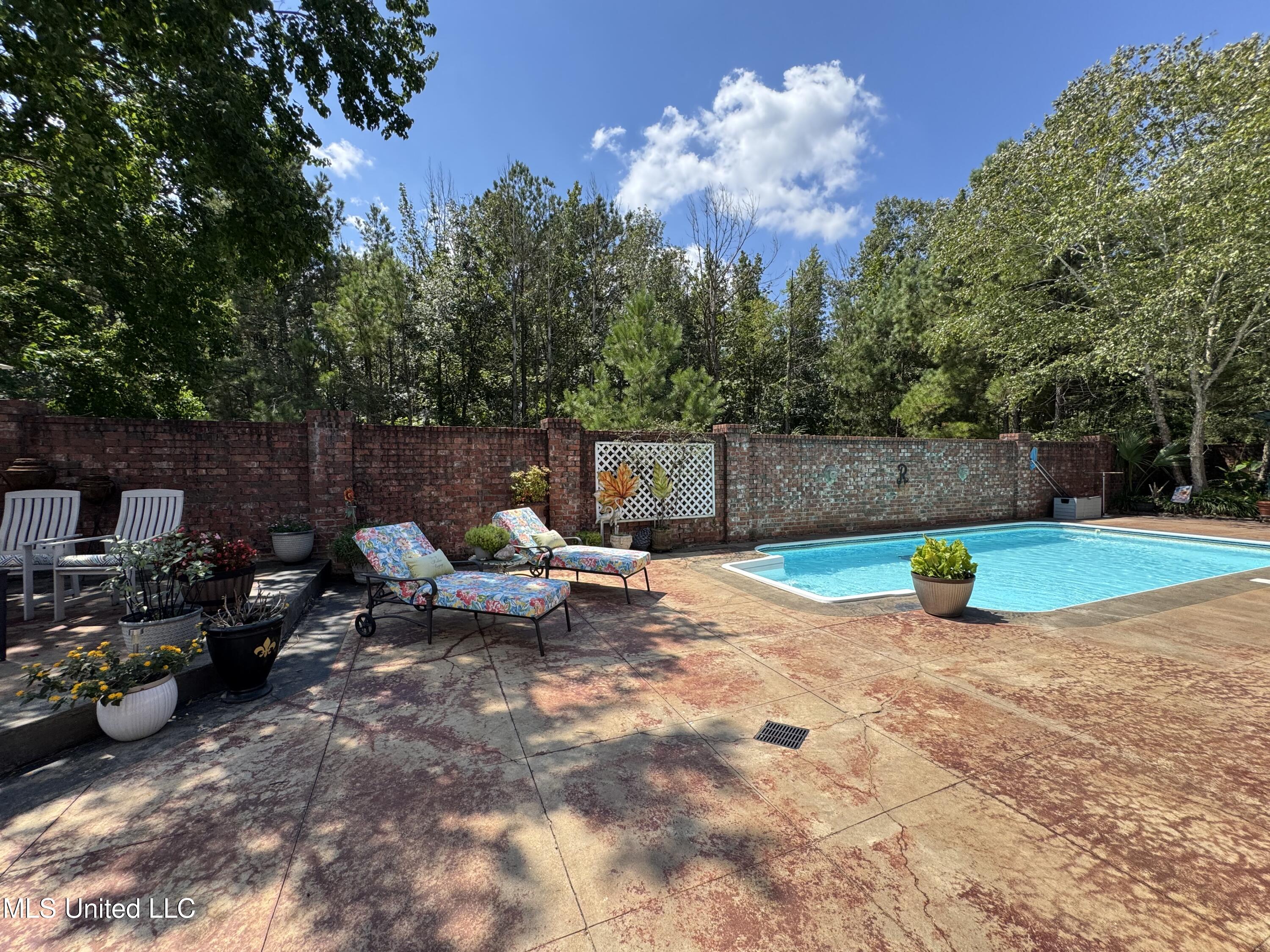 68 Southbrook Lane Property Photo 75