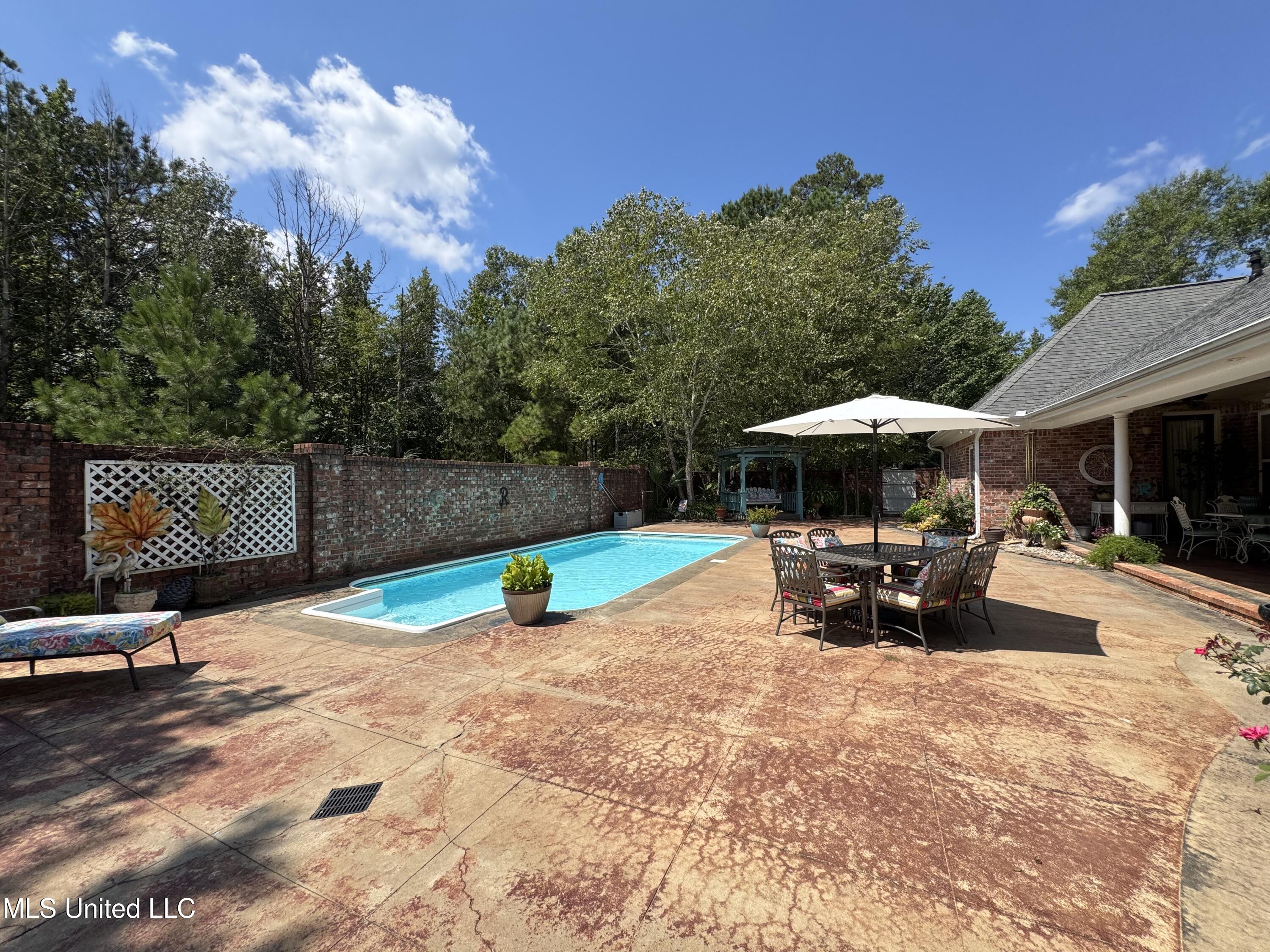 68 Southbrook Lane Property Photo 76