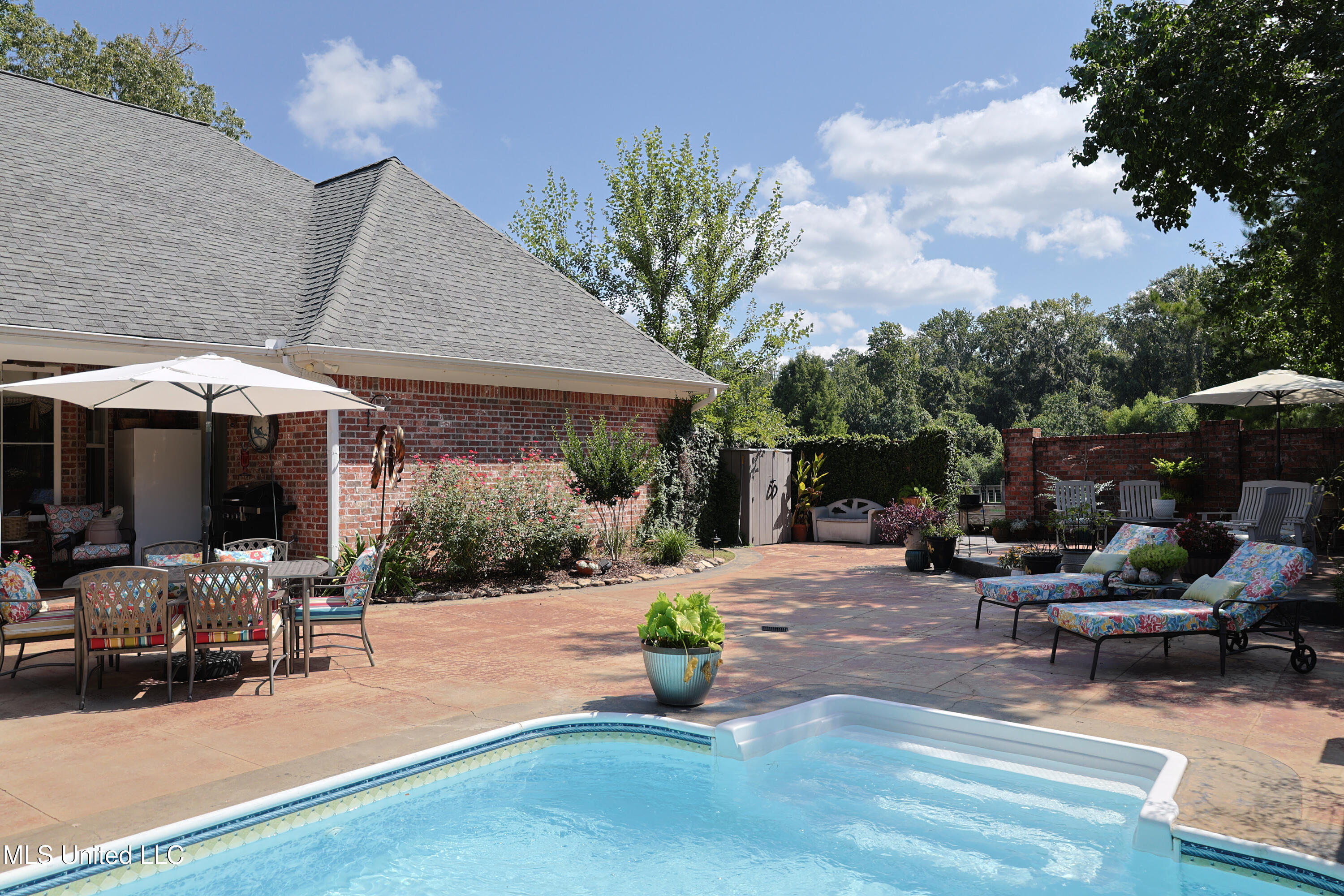 68 Southbrook Lane Property Photo 78