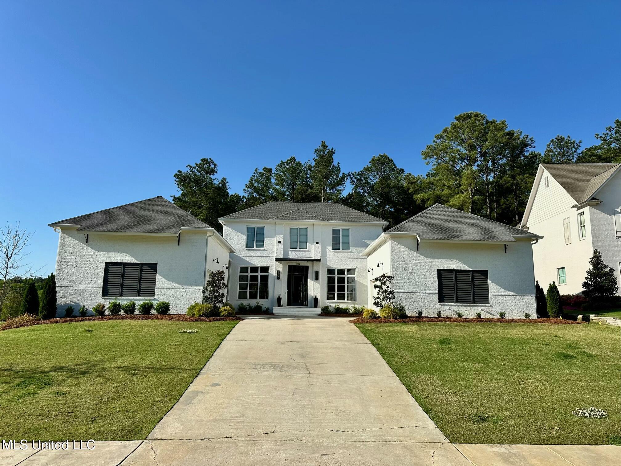 103 Honours Lane Property Photo 1