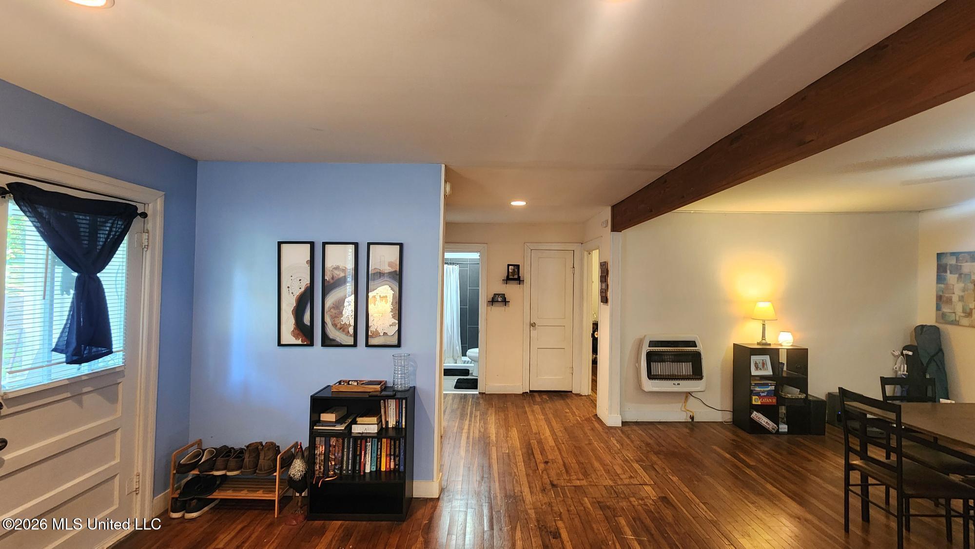 8 Lofton Lane Property Photo 4