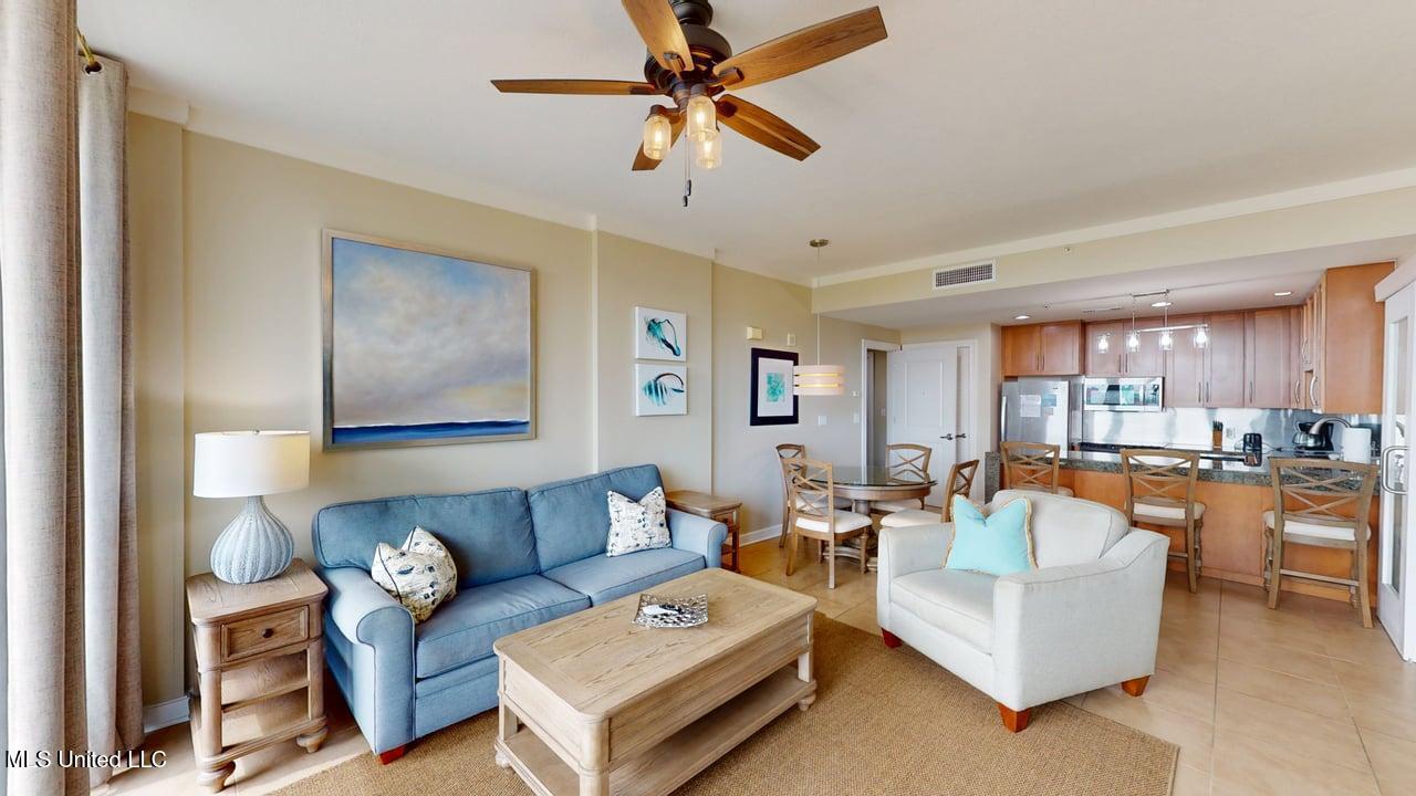 2060 Beach Boulevard Property Photo 3