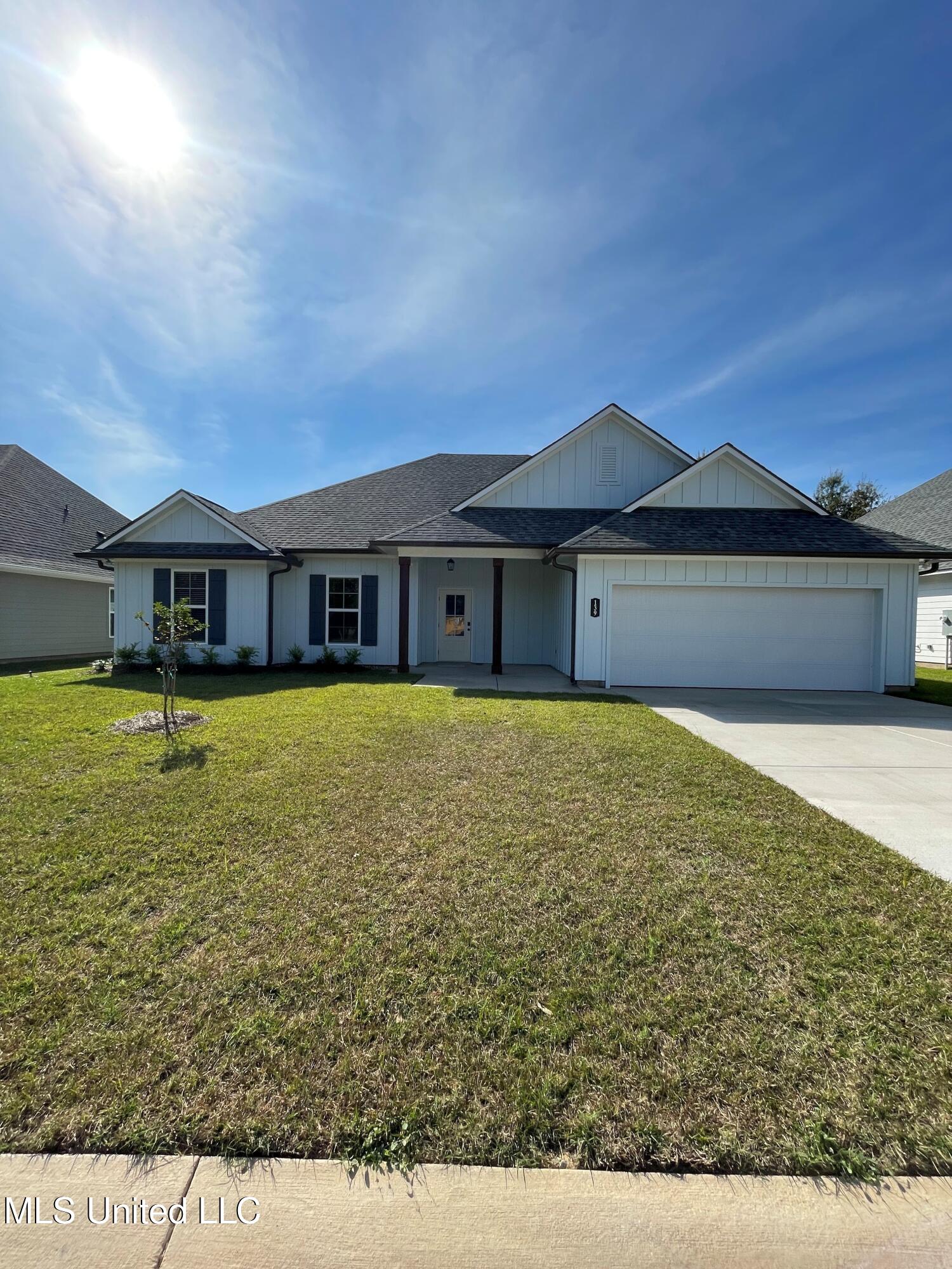 139 Le Moyne Street Property Photo 1