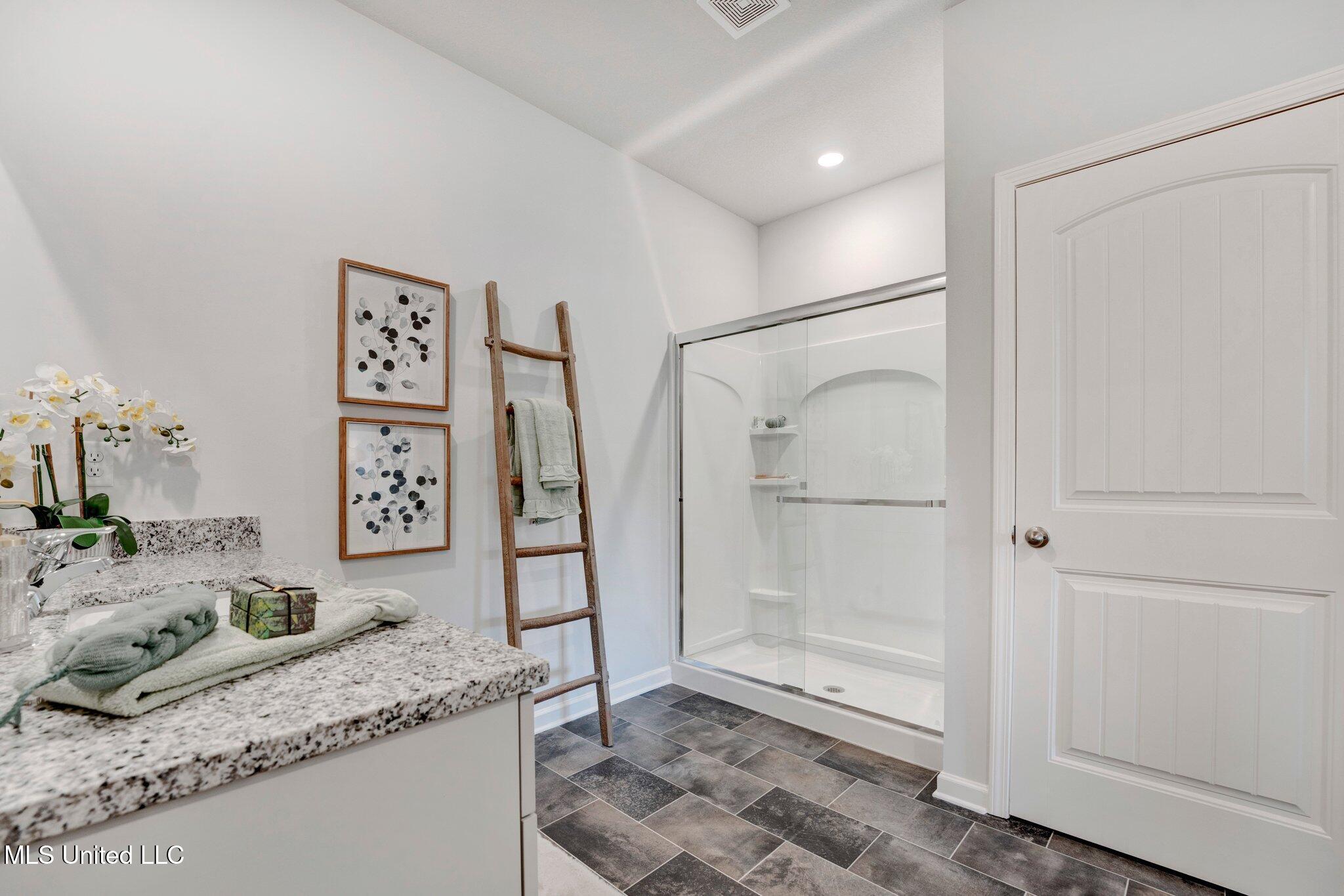 85 Harvest Dance Drive Property Photo 18