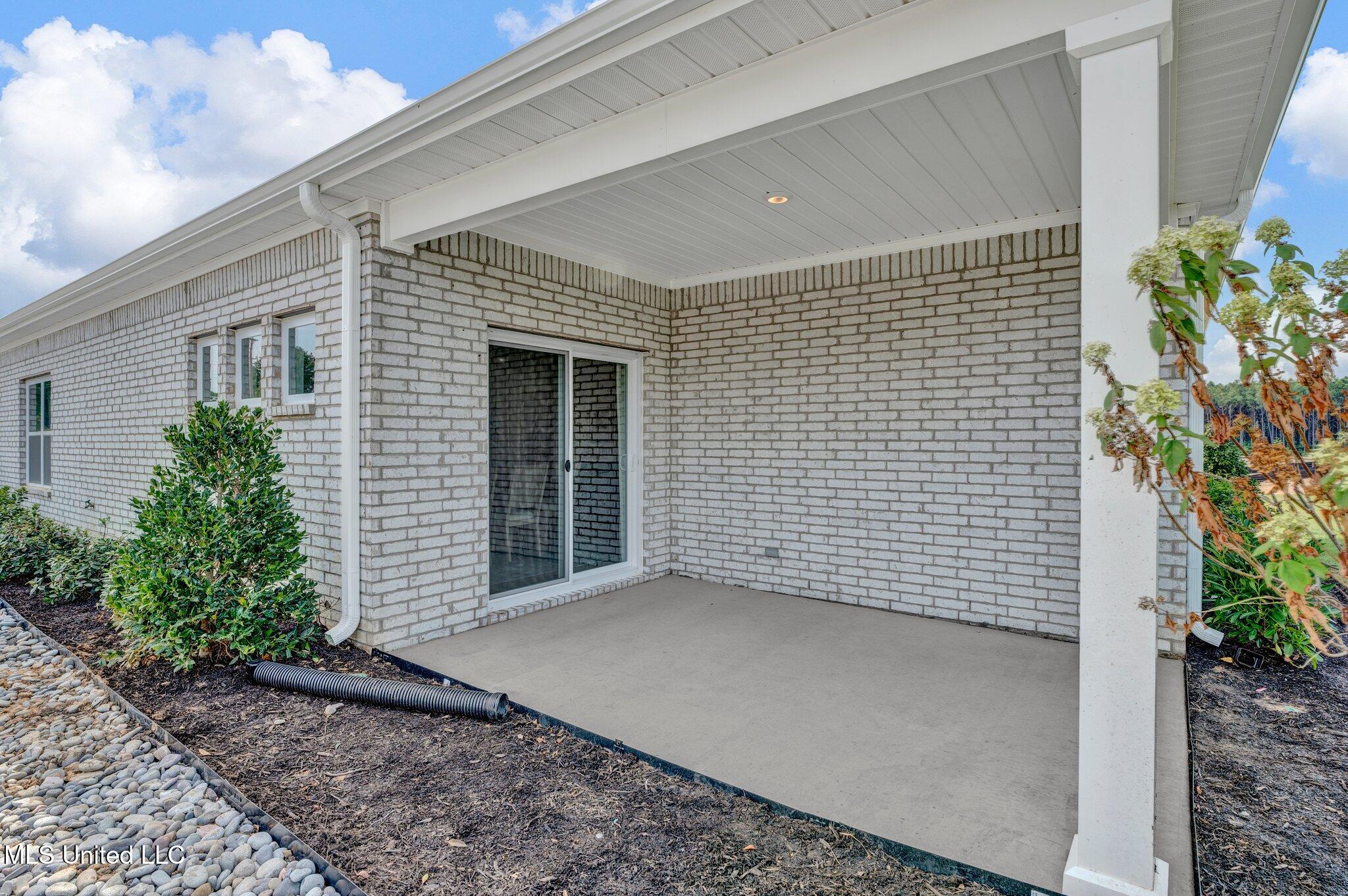 85 Harvest Dance Drive Property Photo 24