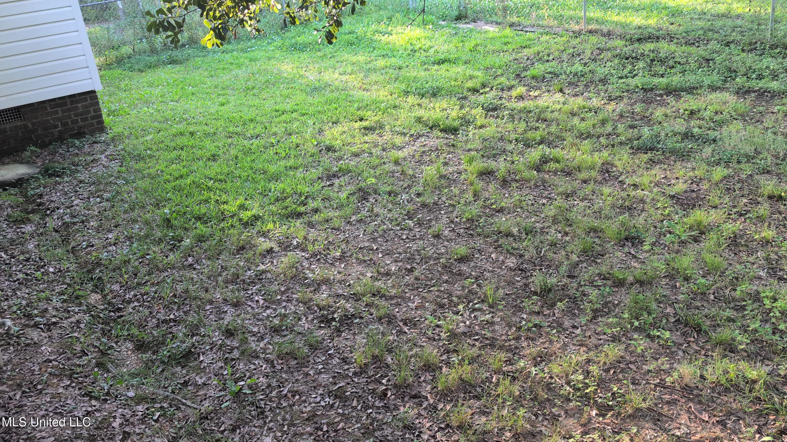 1044 Cooper Road Property Photo 7