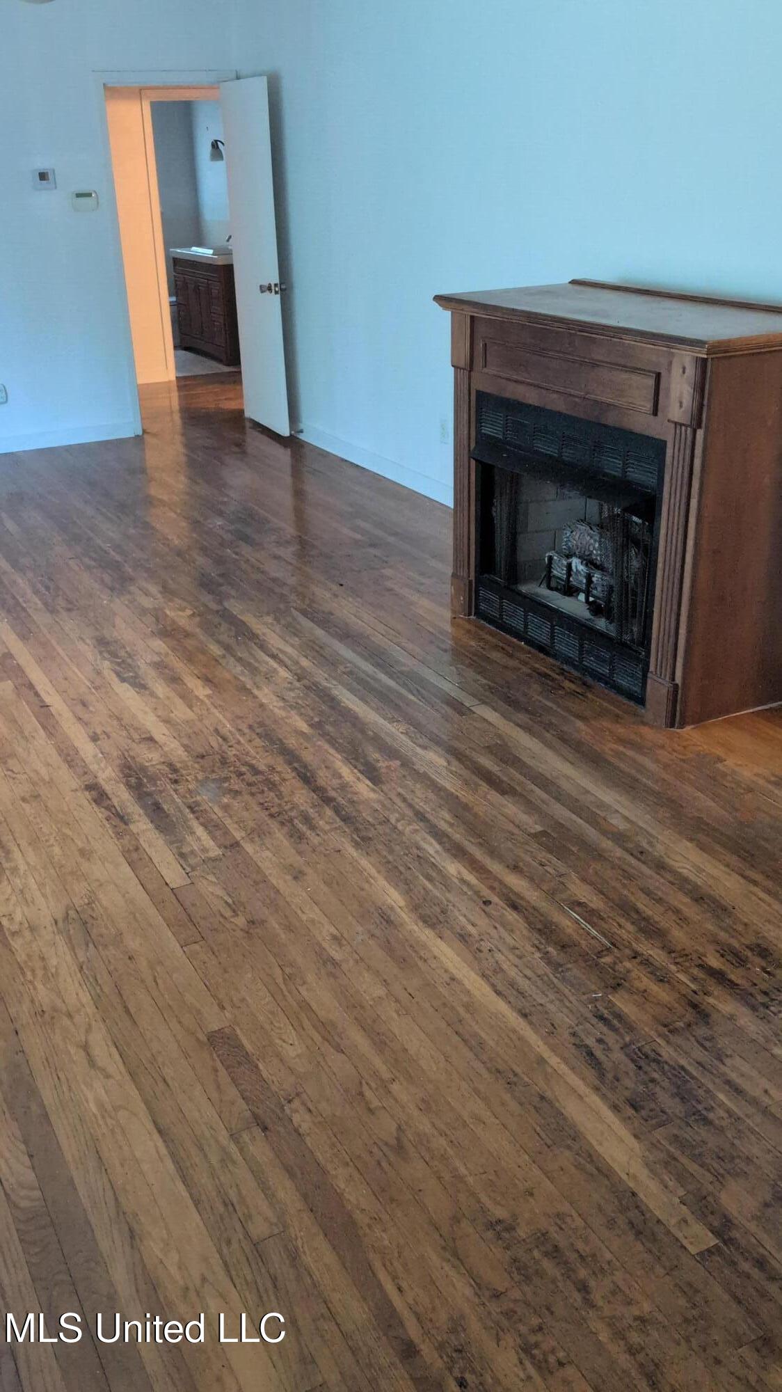 1044 Cooper Road Property Photo 19