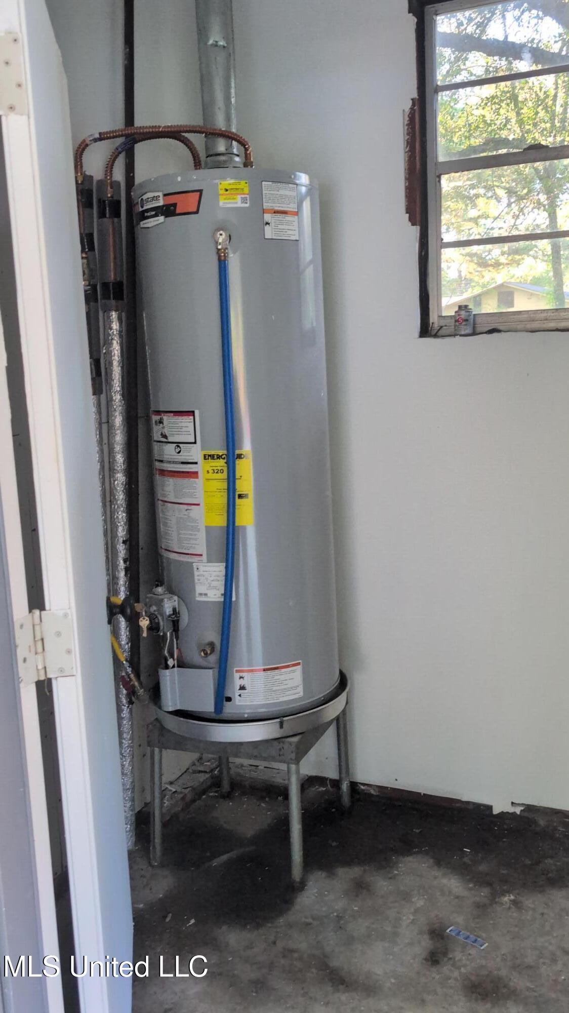 1044 Cooper Road Property Photo 22