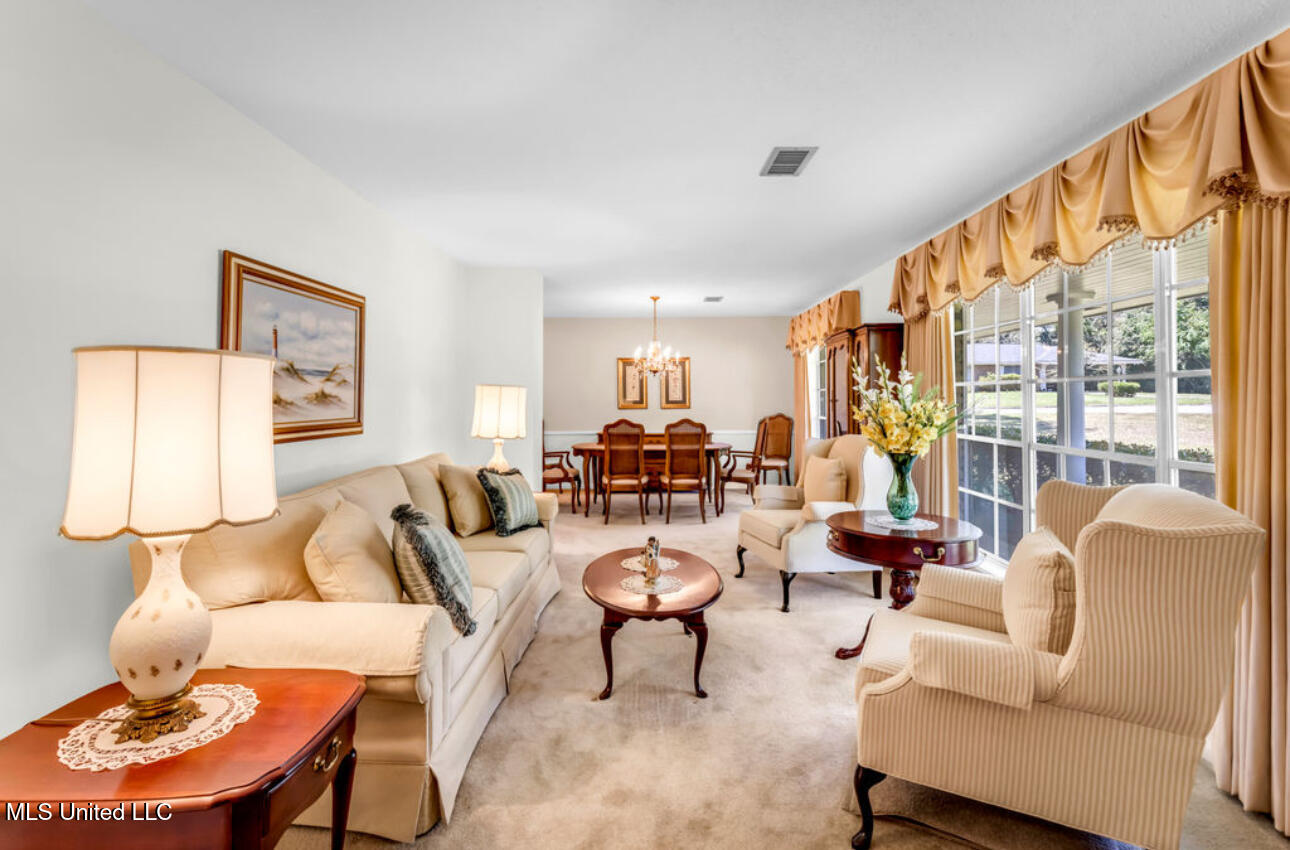 211 S Boley Drive Property Photo 8