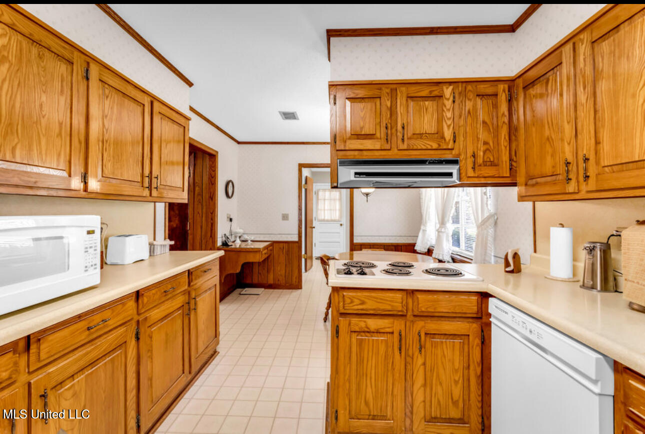 211 S Boley Drive Property Photo 17