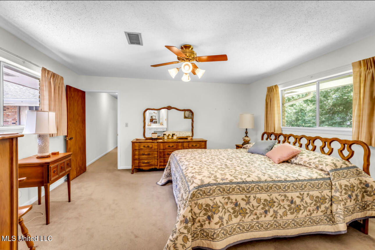 211 S Boley Drive Property Photo 23