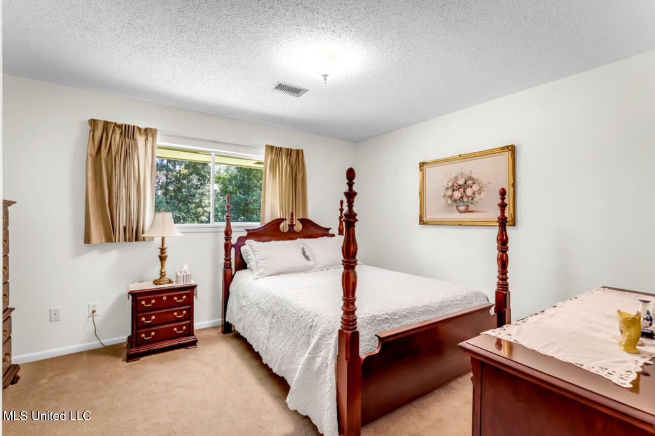 211 S Boley Drive Property Photo 26