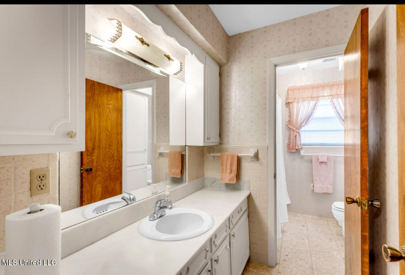 211 S Boley Drive Property Photo 29