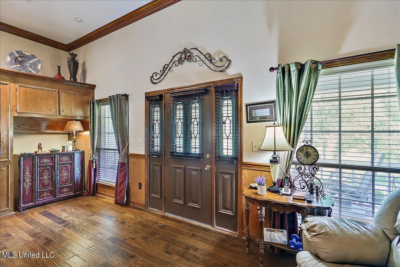 1600 Pine Hill Drive Property Photo 10