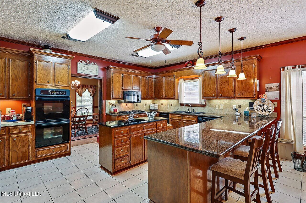 1600 Pine Hill Drive Property Photo 16