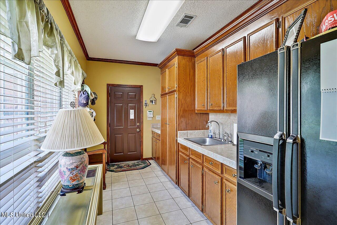 1600 Pine Hill Drive Property Photo 22