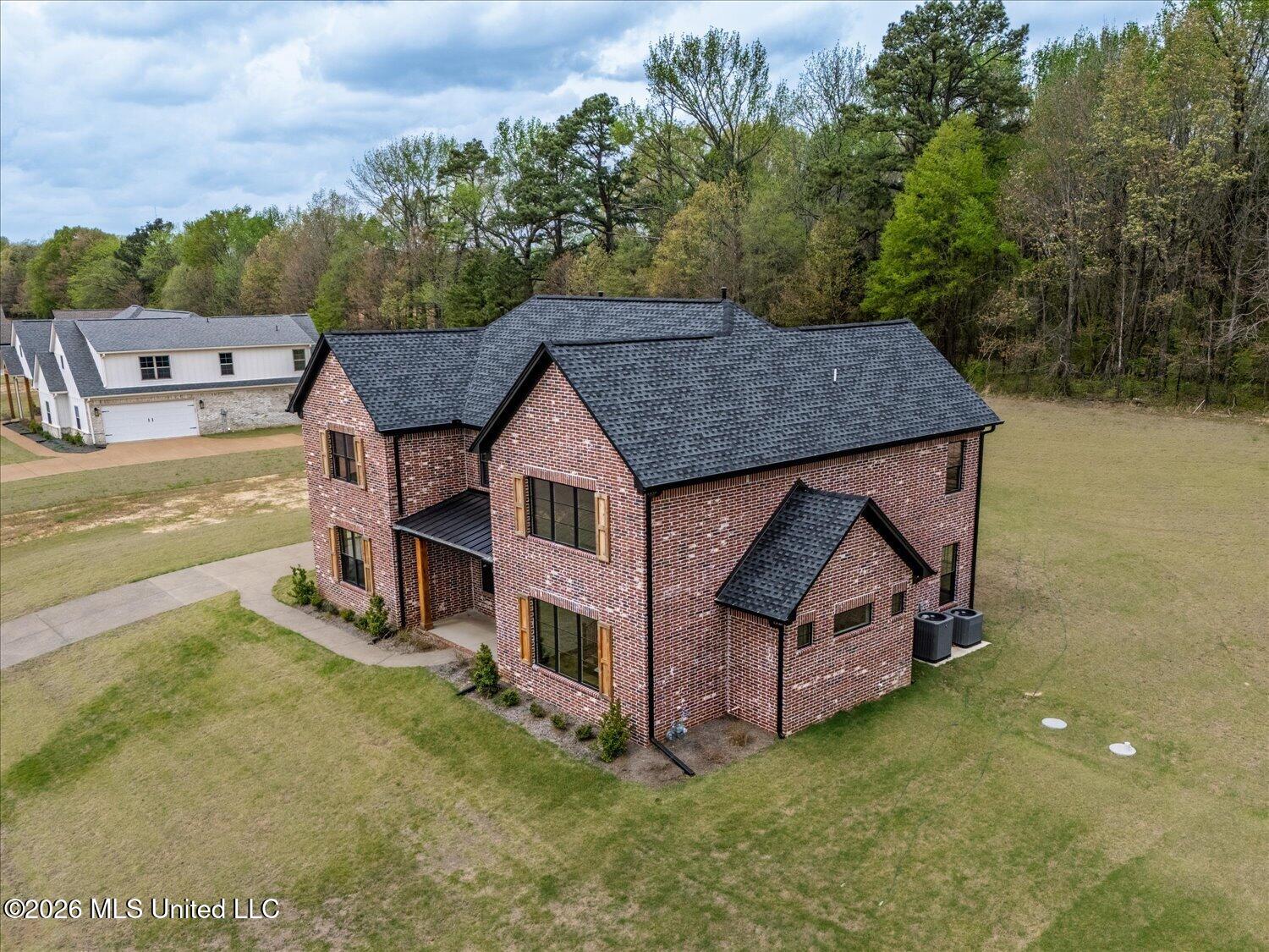 1474 Tributary Drive Property Photo 6