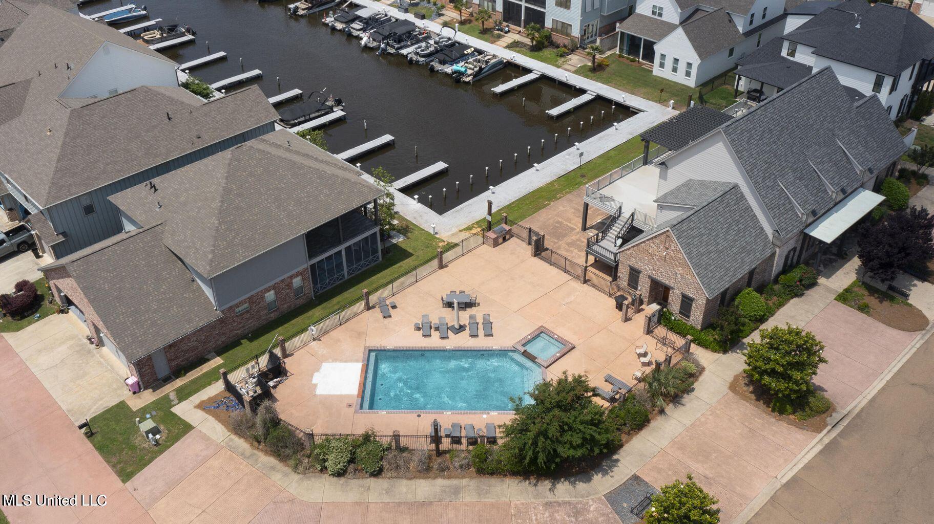 184 Crepe Myrtle Drive Property Photo 17