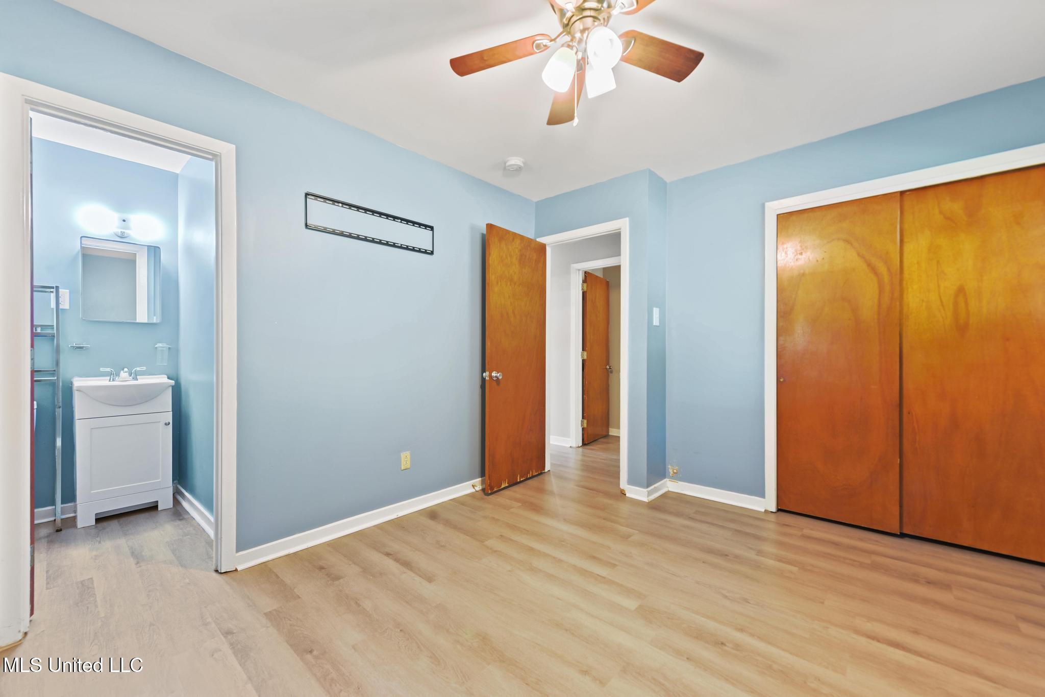 201 Walnut Drive Property Photo 12