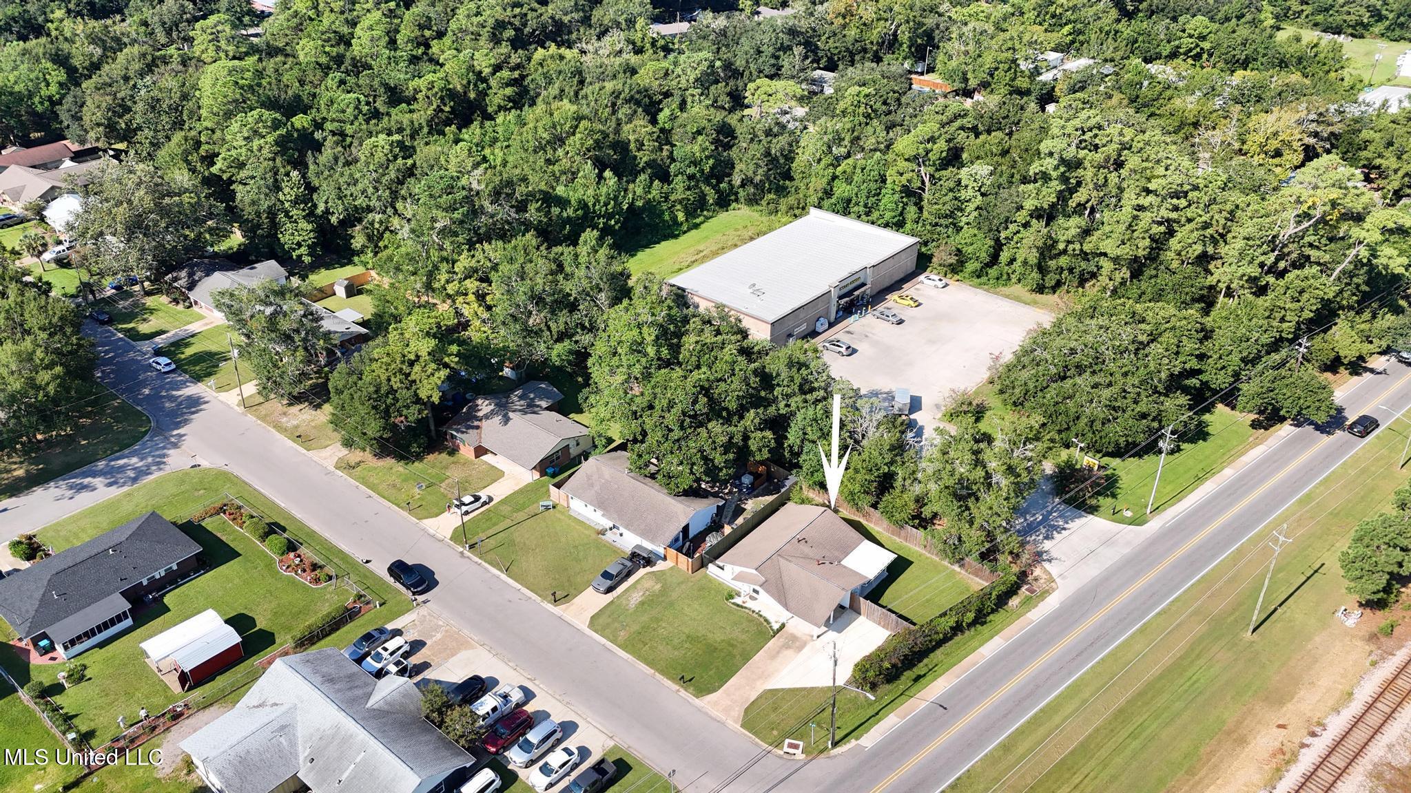 201 Walnut Drive Property Photo 28