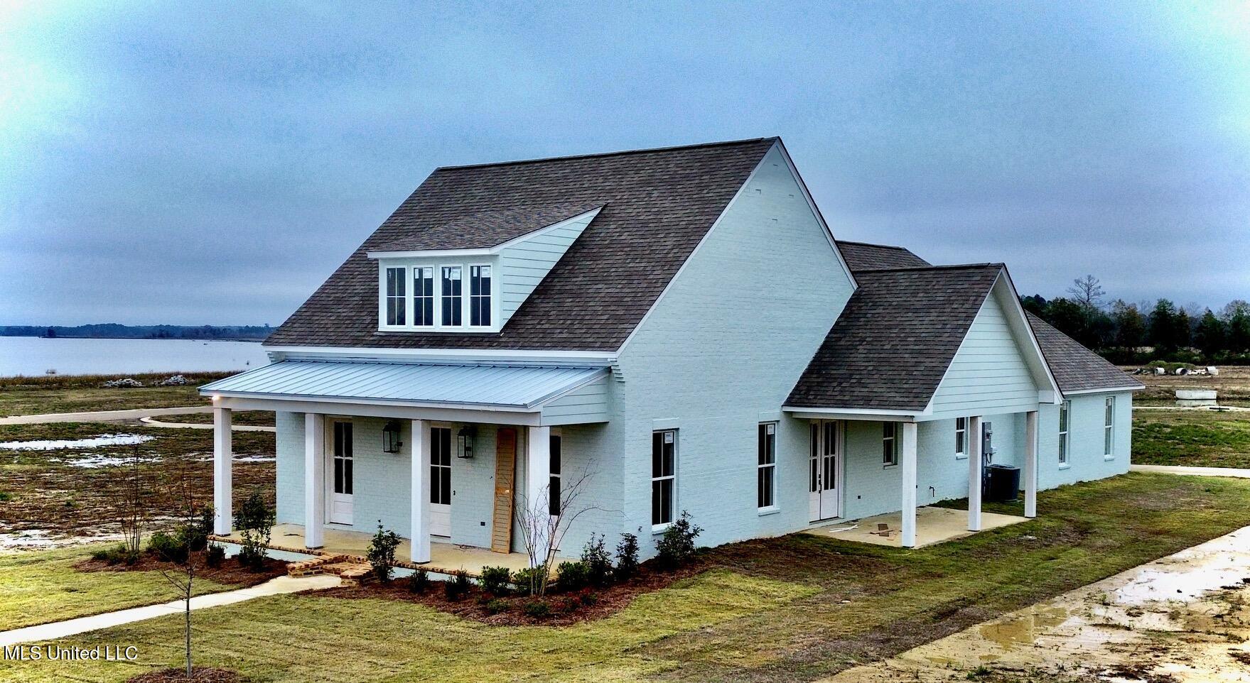 918 Bald Eagle Drive Property Photo 1