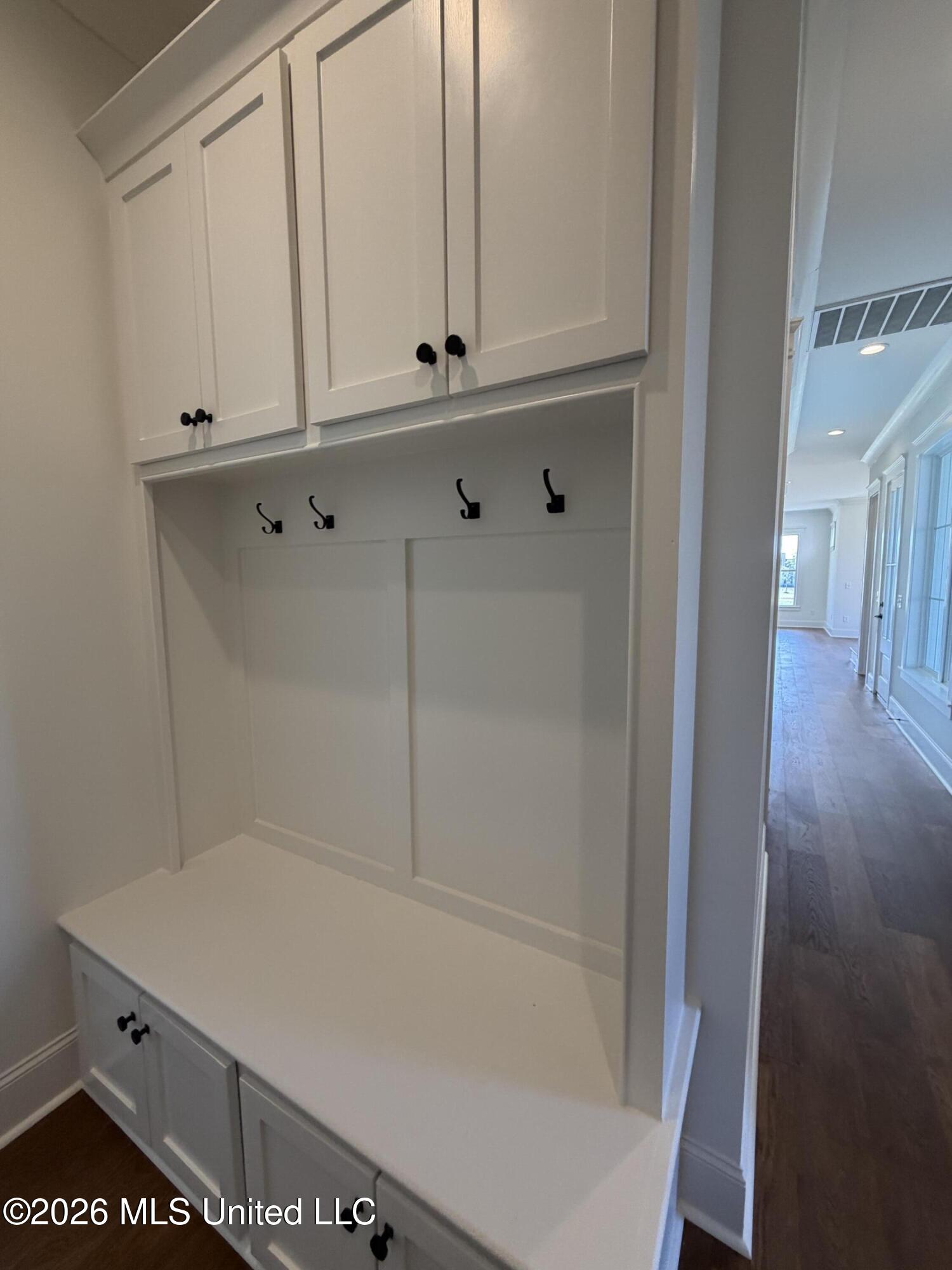 910 Bald Eagle Drive Property Photo 15