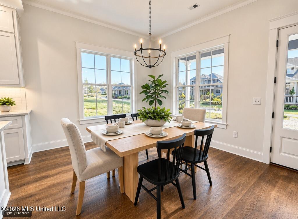 1020 Crepe Myrtle Drive Property Photo 4