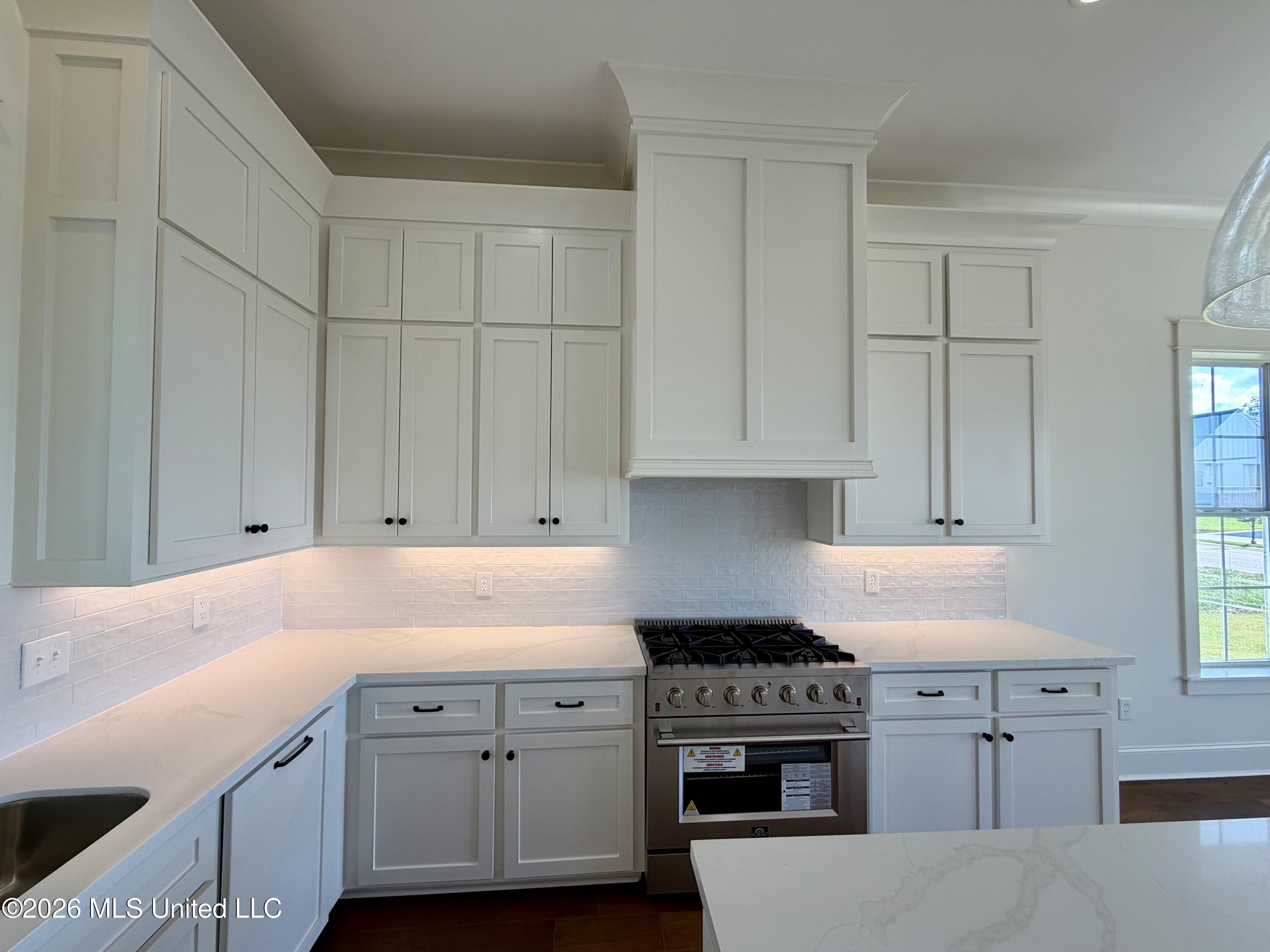 1020 Crepe Myrtle Drive Property Photo 11