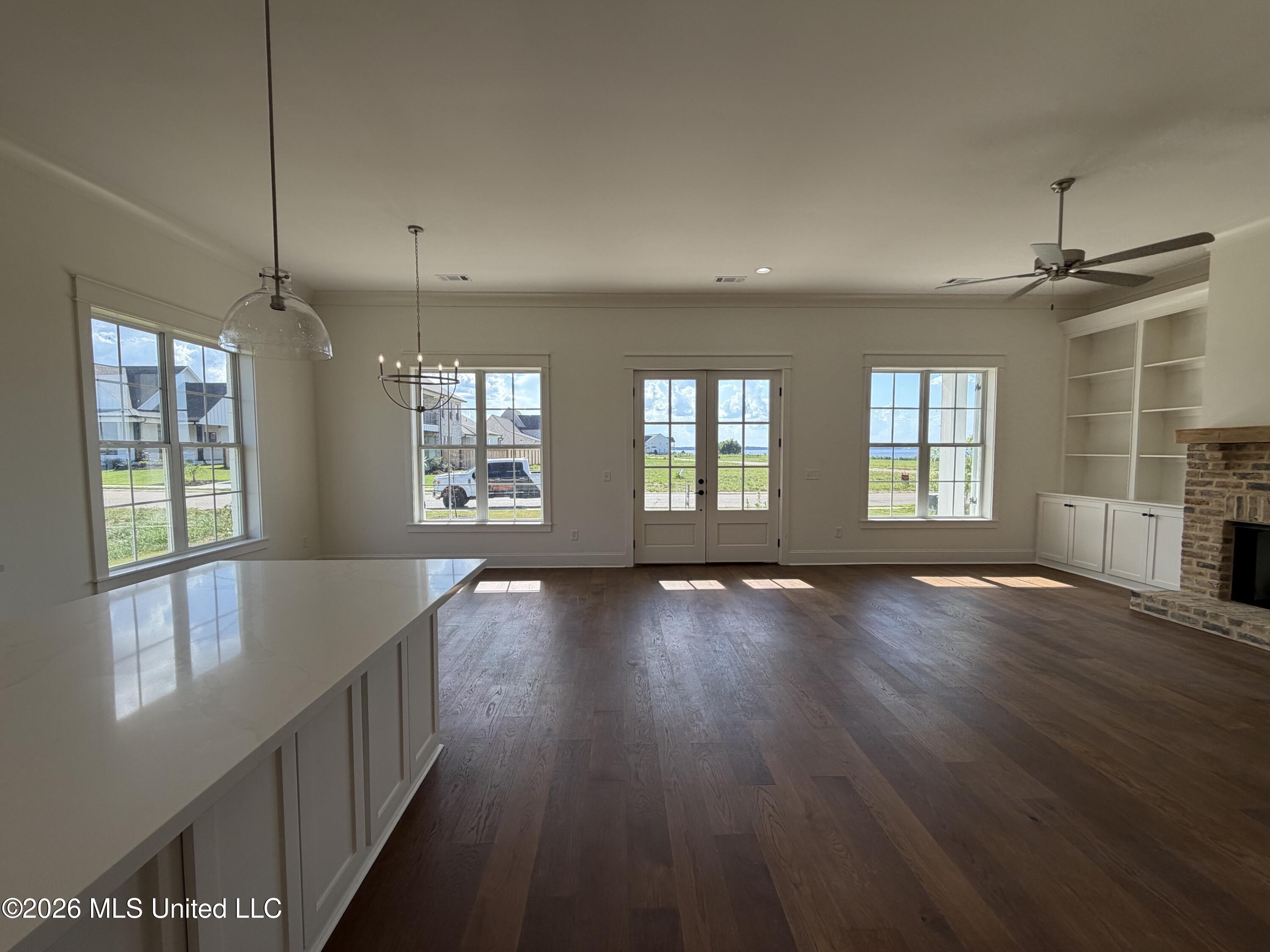 1020 Crepe Myrtle Drive Property Photo 19