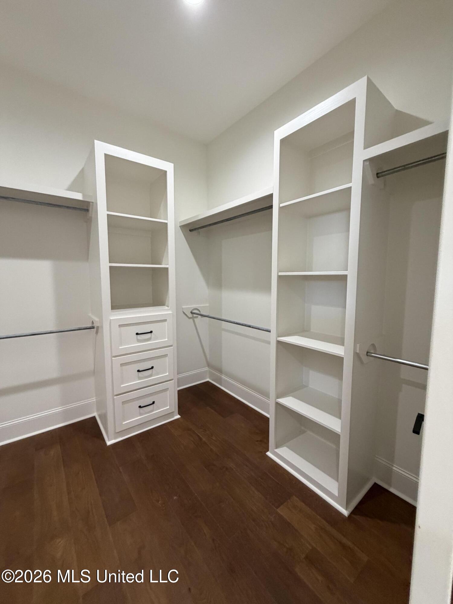 1020 Crepe Myrtle Drive Property Photo 29