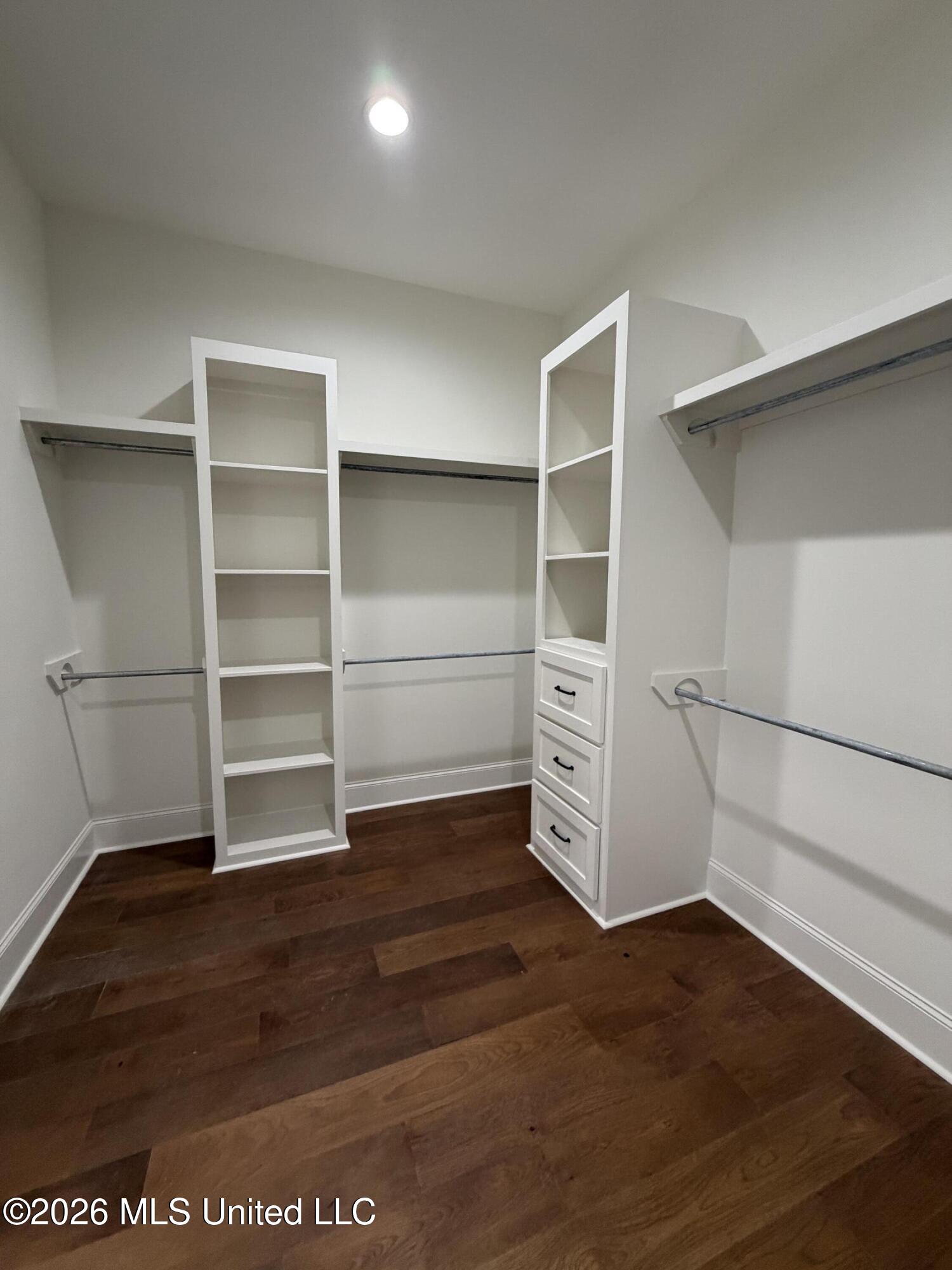 1020 Crepe Myrtle Drive Property Photo 31