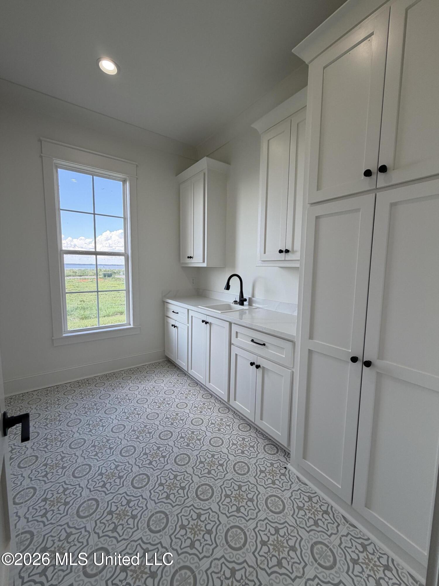 1020 Crepe Myrtle Drive Property Photo 34
