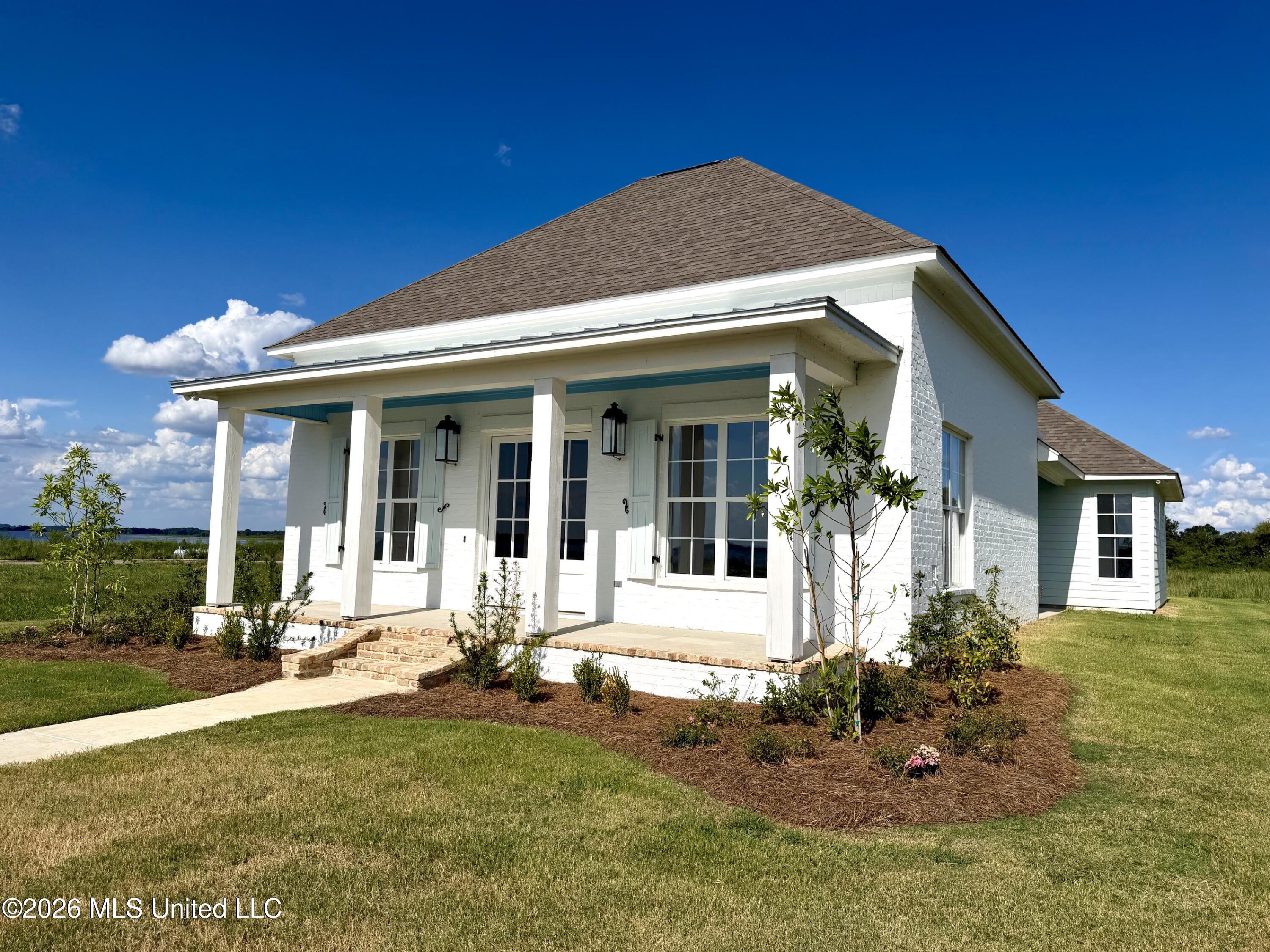 1020 Crepe Myrtle Drive Property Photo 39