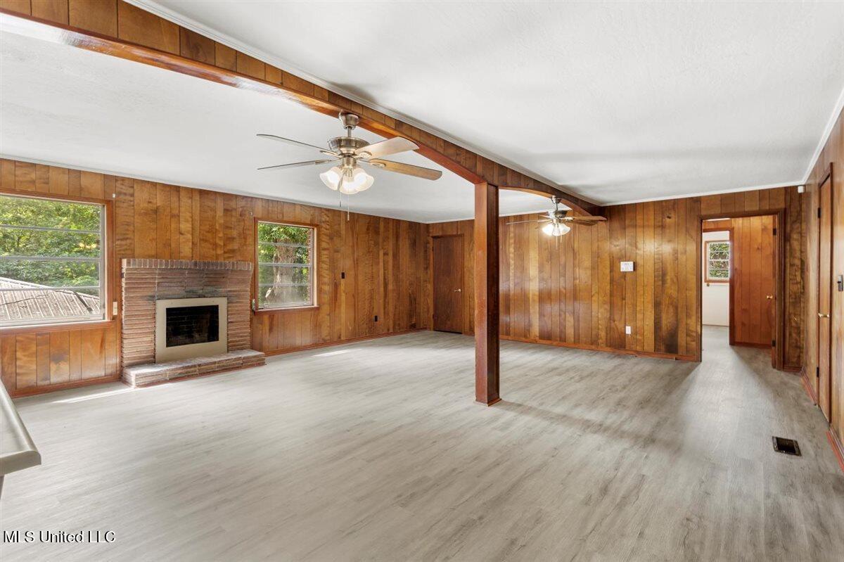1104 Fairview Drive Property Photo 12
