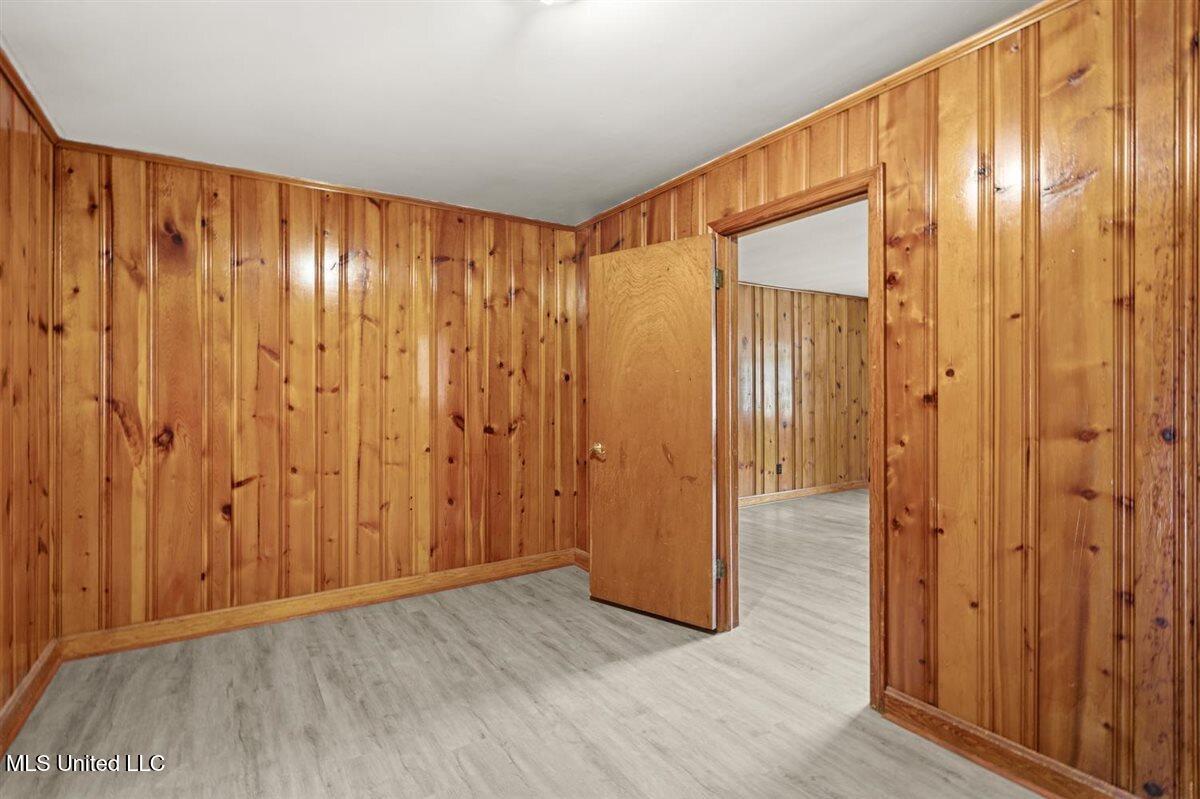 1104 Fairview Drive Property Photo 16