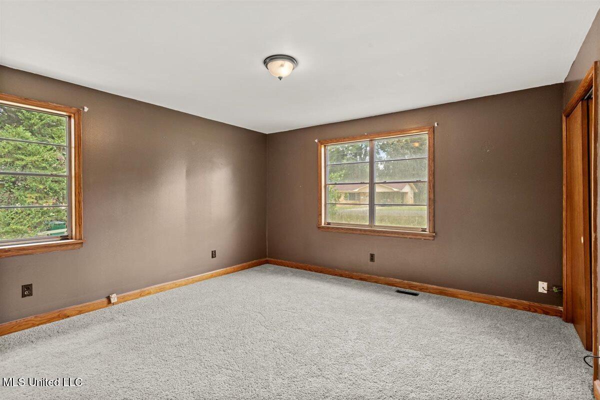 1104 Fairview Drive Property Photo 25