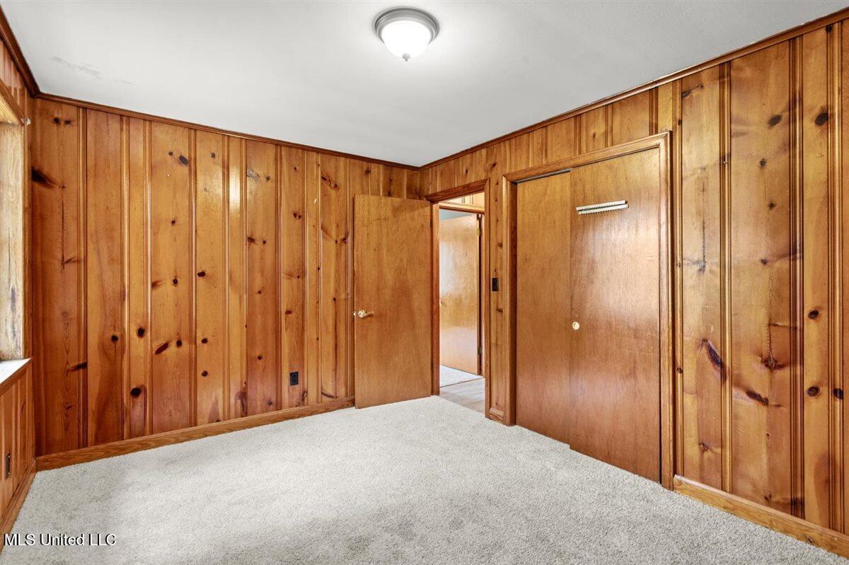 1104 Fairview Drive Property Photo 30