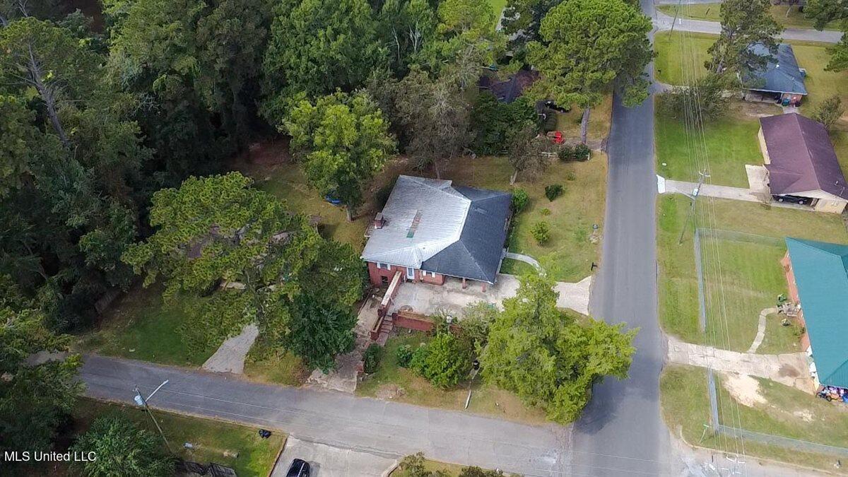 1104 Fairview Drive Property Photo 38