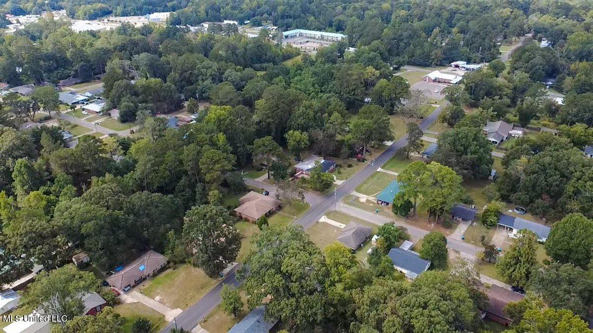 1104 Fairview Drive Property Photo 39