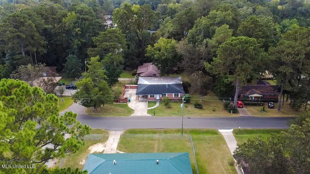 1104 Fairview Drive Property Photo 41