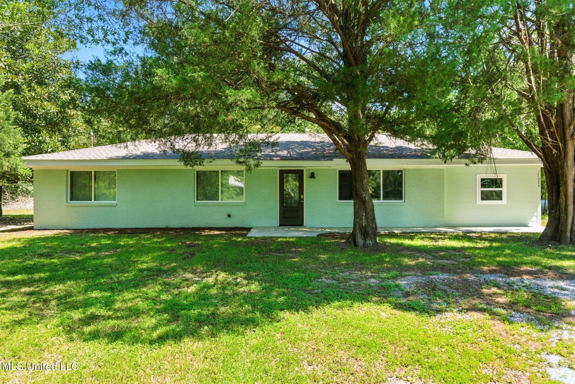 17024 Northrup Cuevas Road Property Photo 2