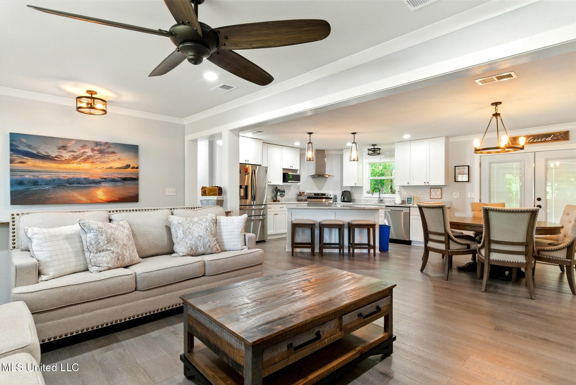 17024 Northrup Cuevas Road Property Photo 5