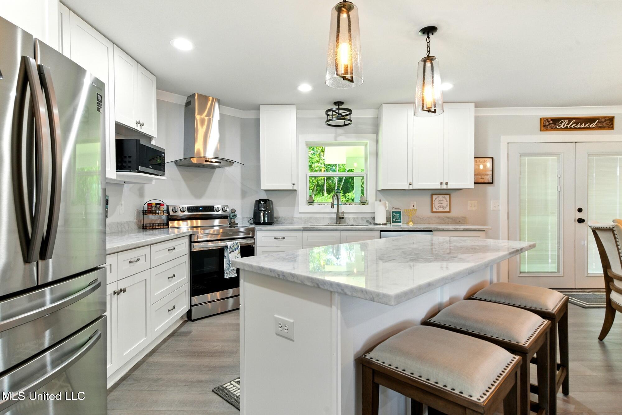 17024 Northrup Cuevas Road Property Photo 7