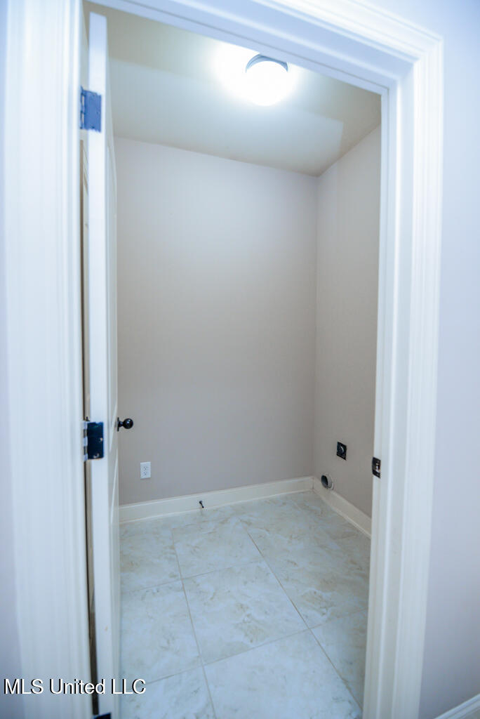 4689 E Dublin Property Photo 23