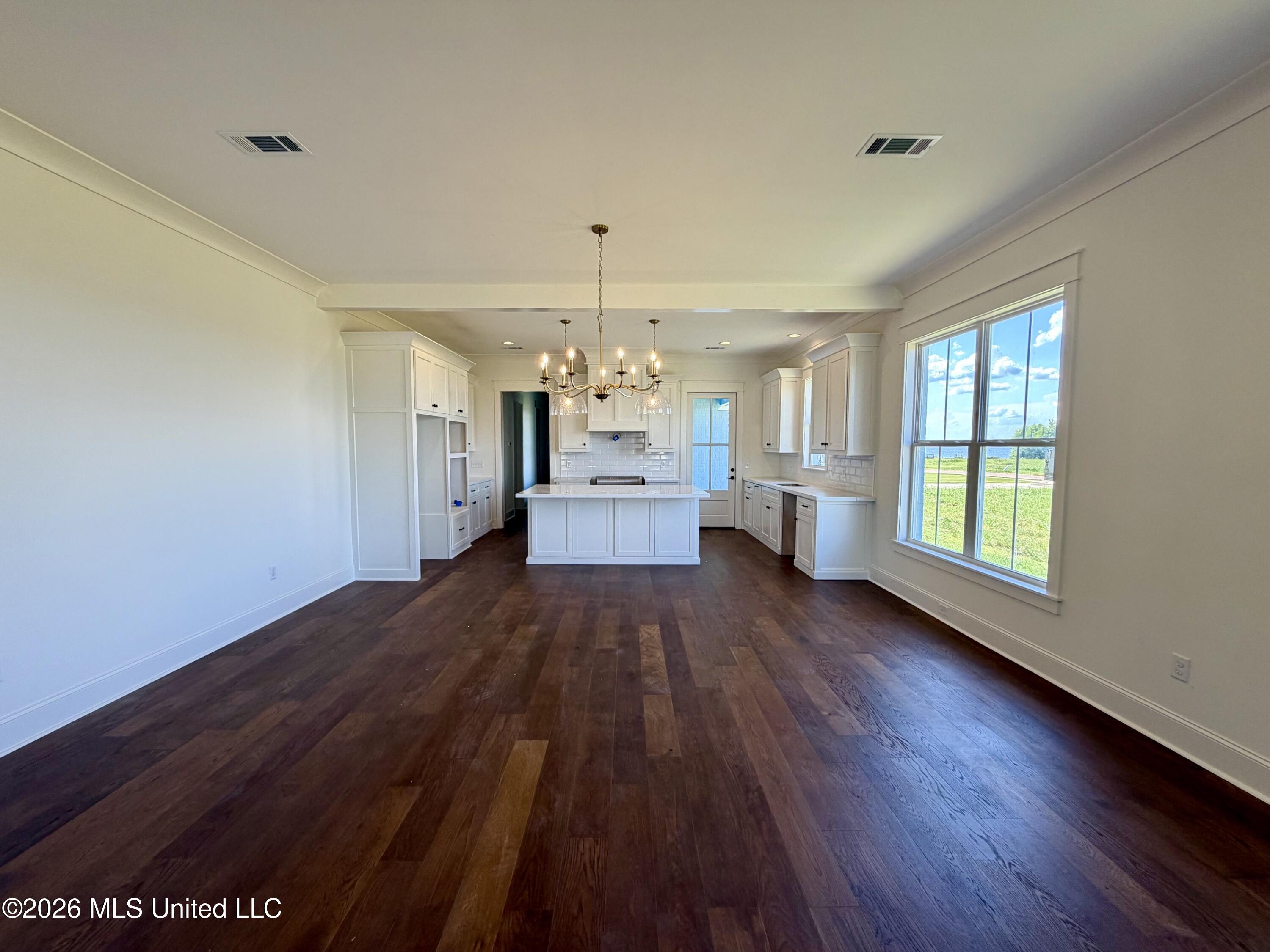 919 Bald Eagle Drive Property Photo 5