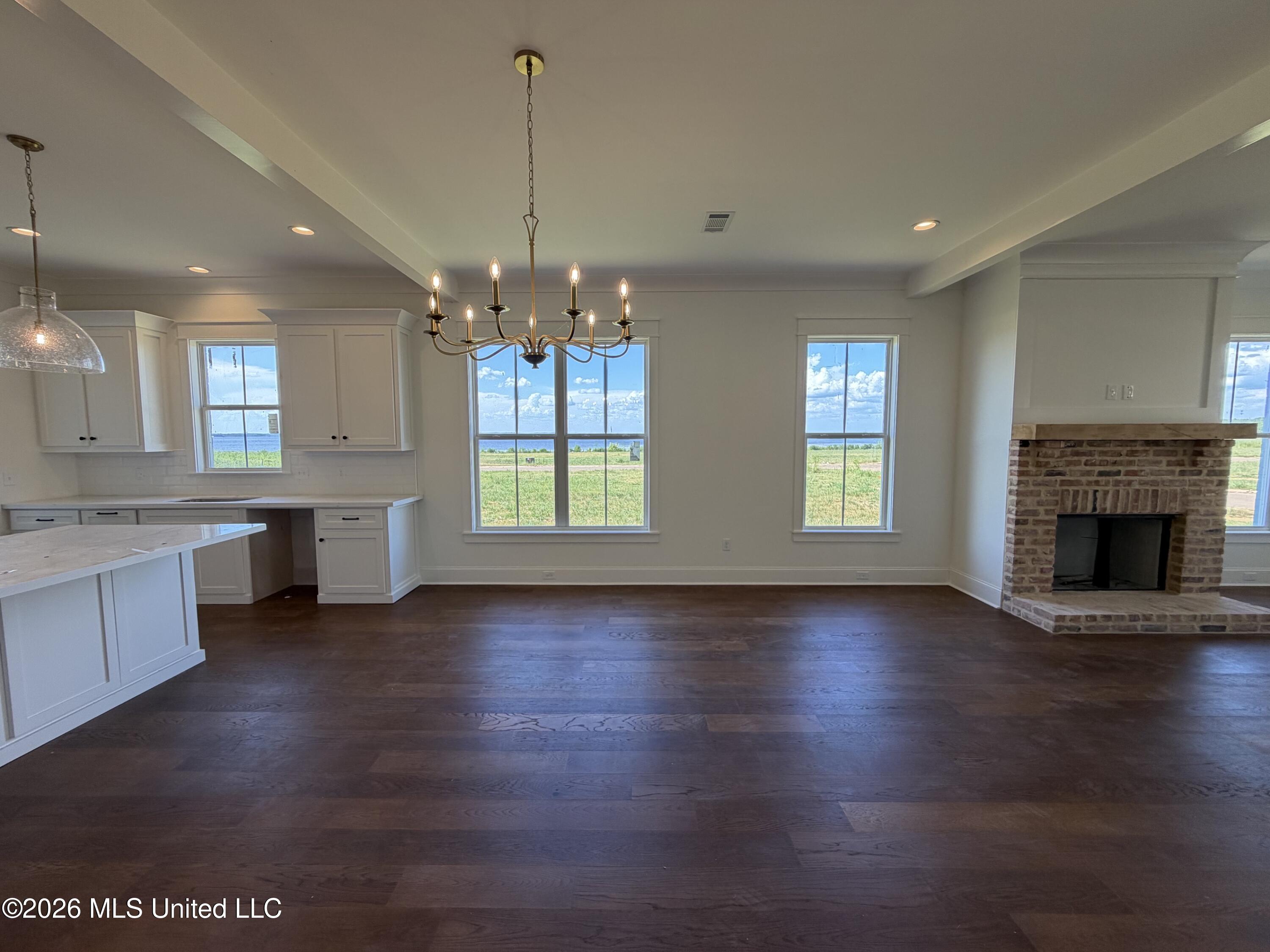 919 Bald Eagle Drive Property Photo 8