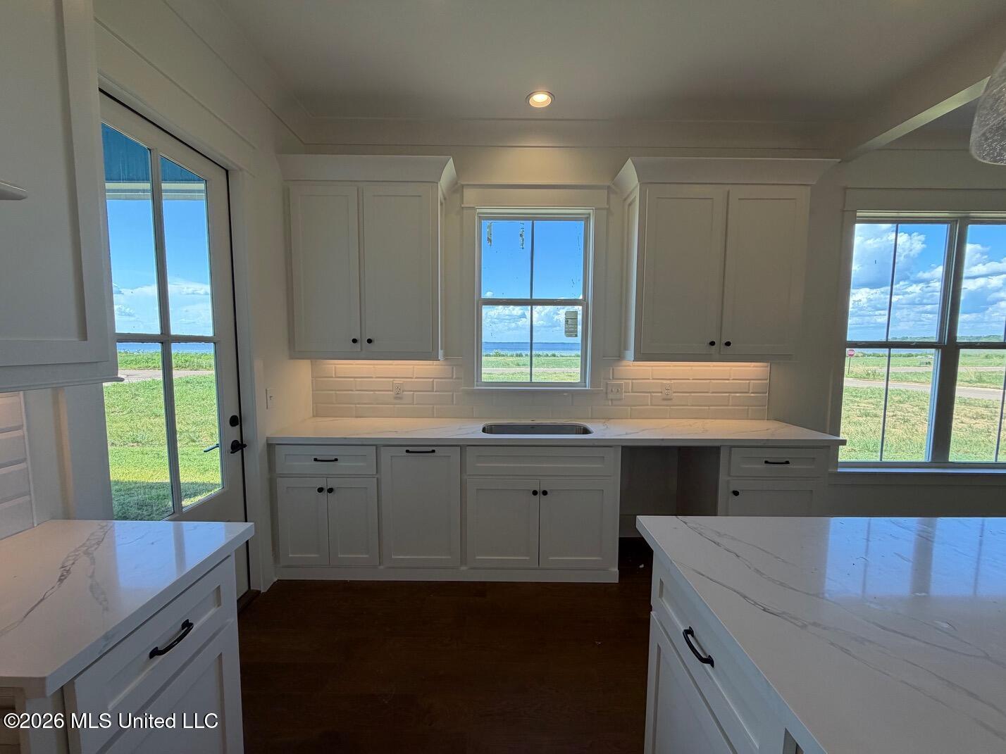 919 Bald Eagle Drive Property Photo 12