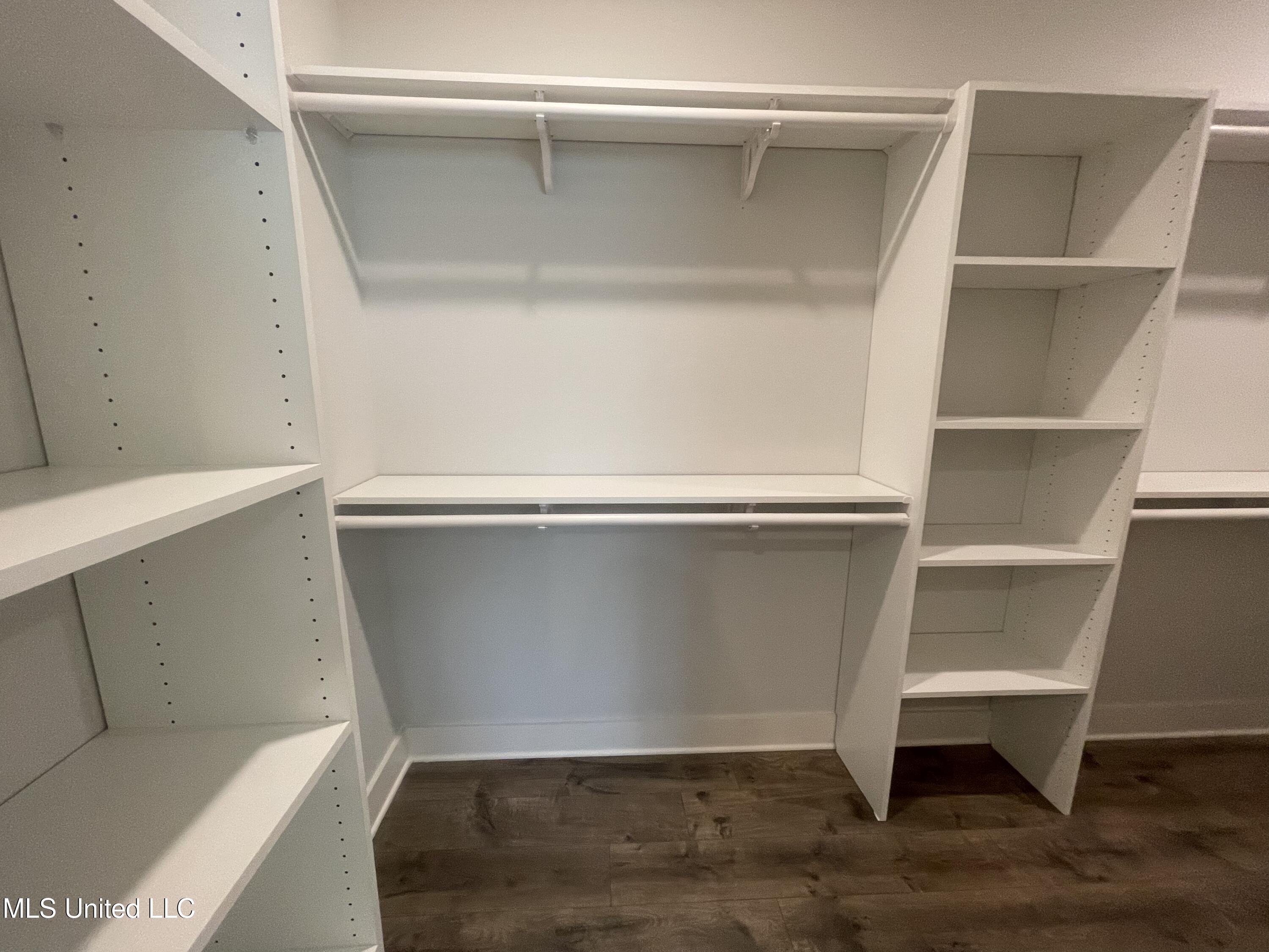 5283 Borden Creek Drive Property Photo 10