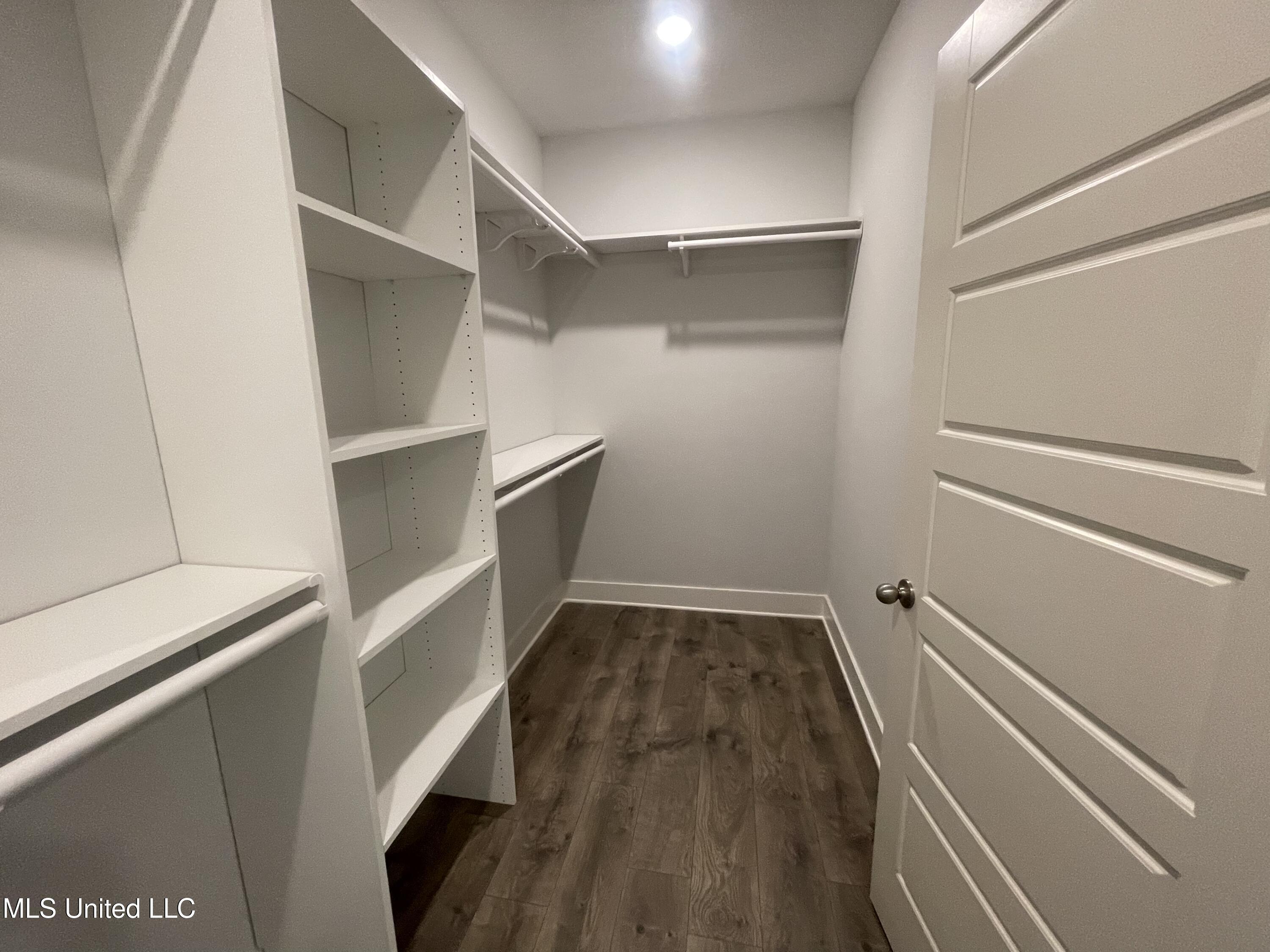 5283 Borden Creek Drive Property Photo 11