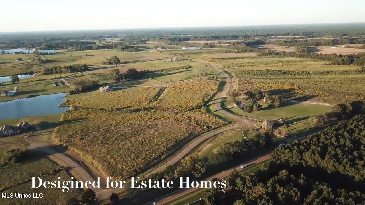 18-8 Windermere Boulevard Property Photo 12